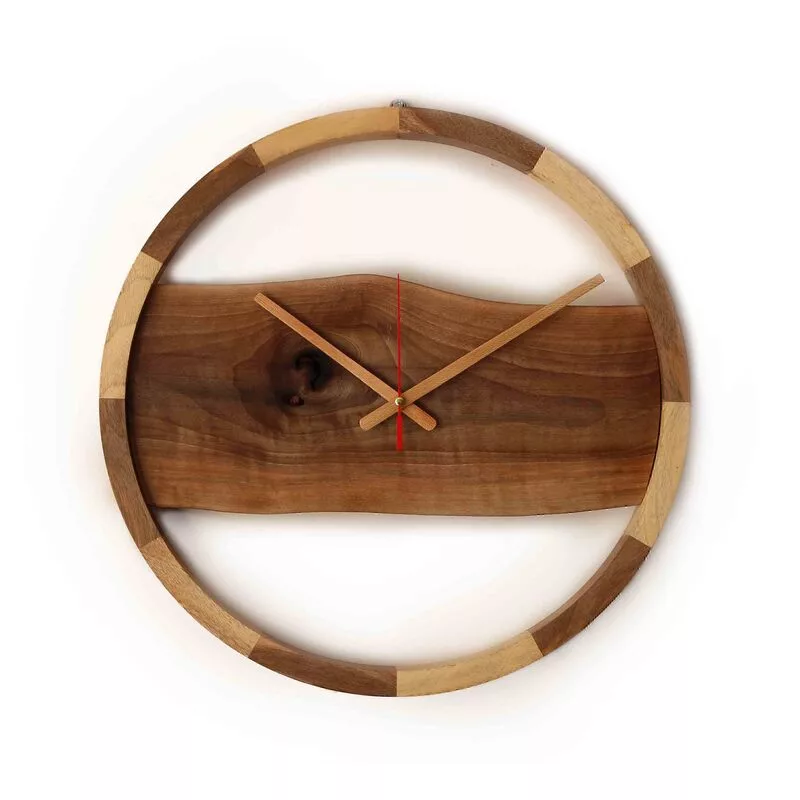 ساعت دیواری دست ساز چوبی
