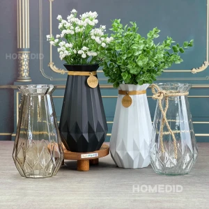گلدان شیشه ای مدل دایاموند